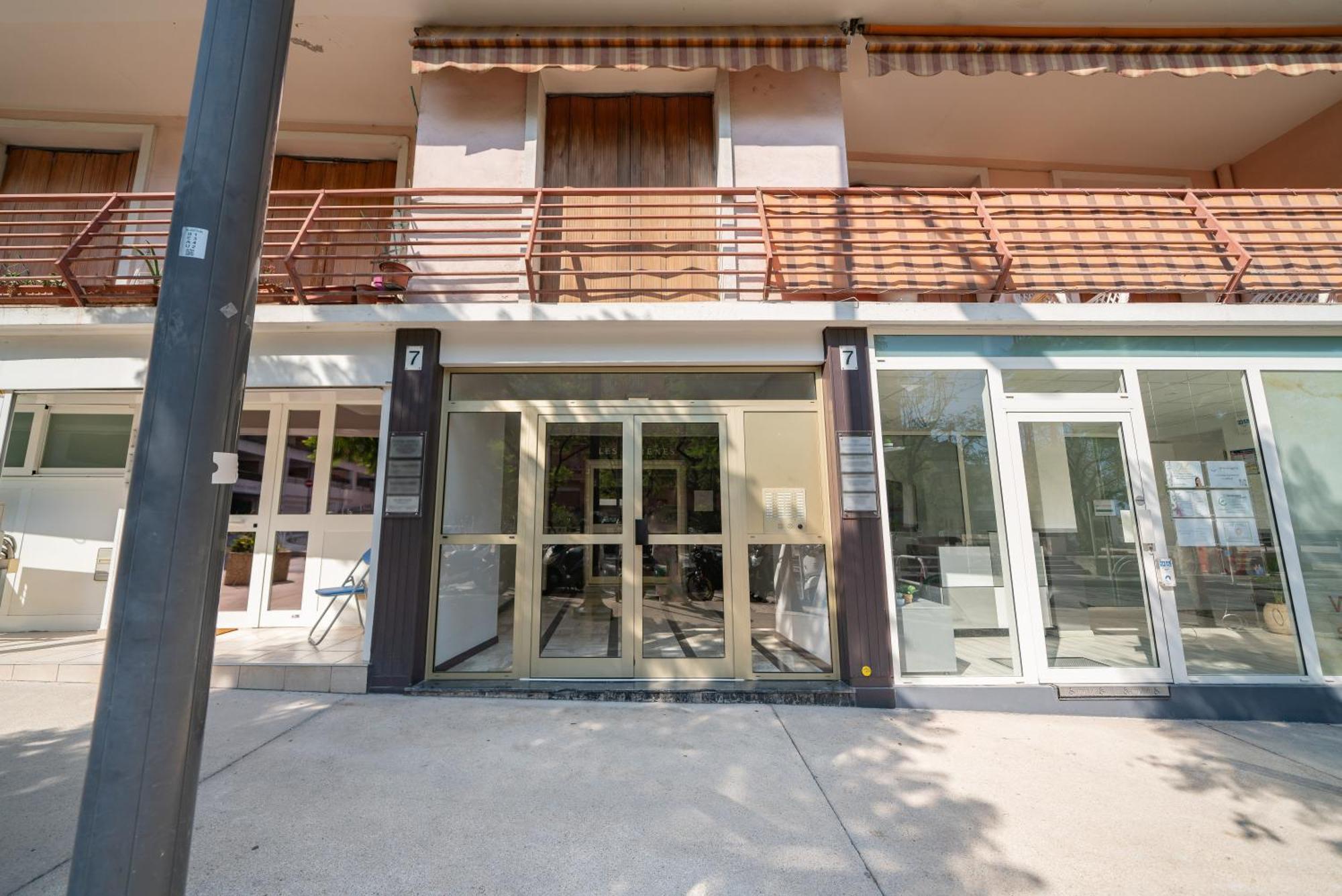 1Mn Gare De Monaco - Joli Appartement - Au Босолей Экстерьер фото